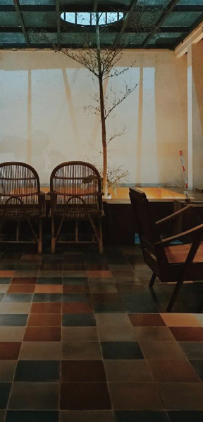 Rent Pressure and Spatial Bottleneck